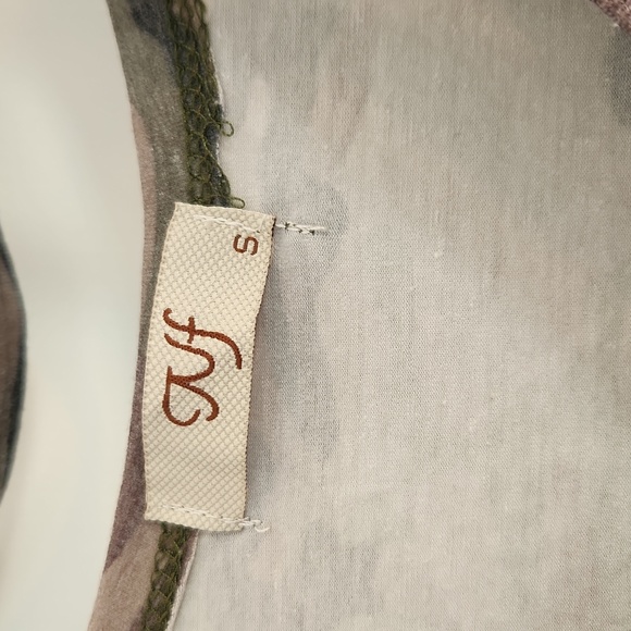 NF camo dress/shirt - Picture 3 of 4